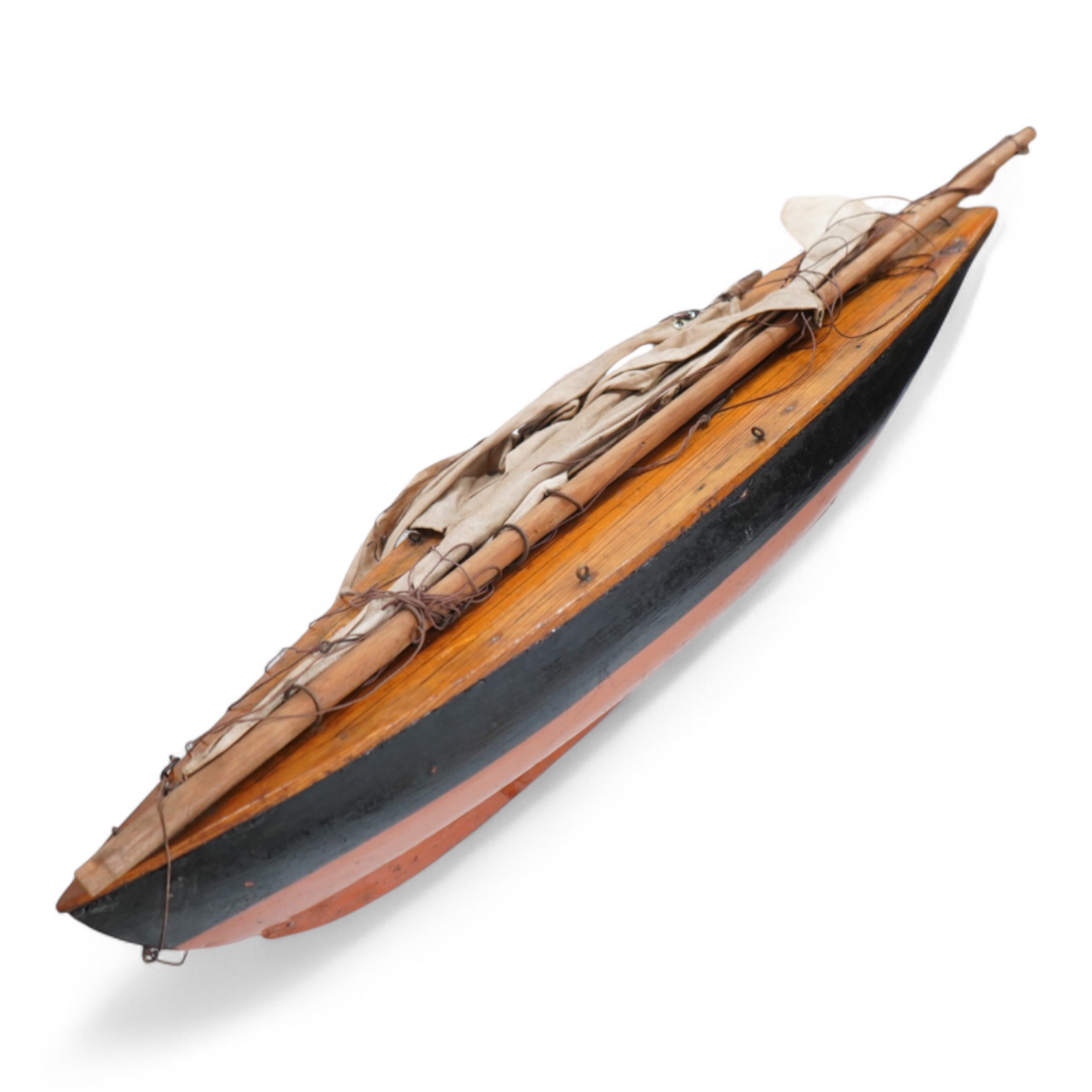 An early 20th century pond yacht